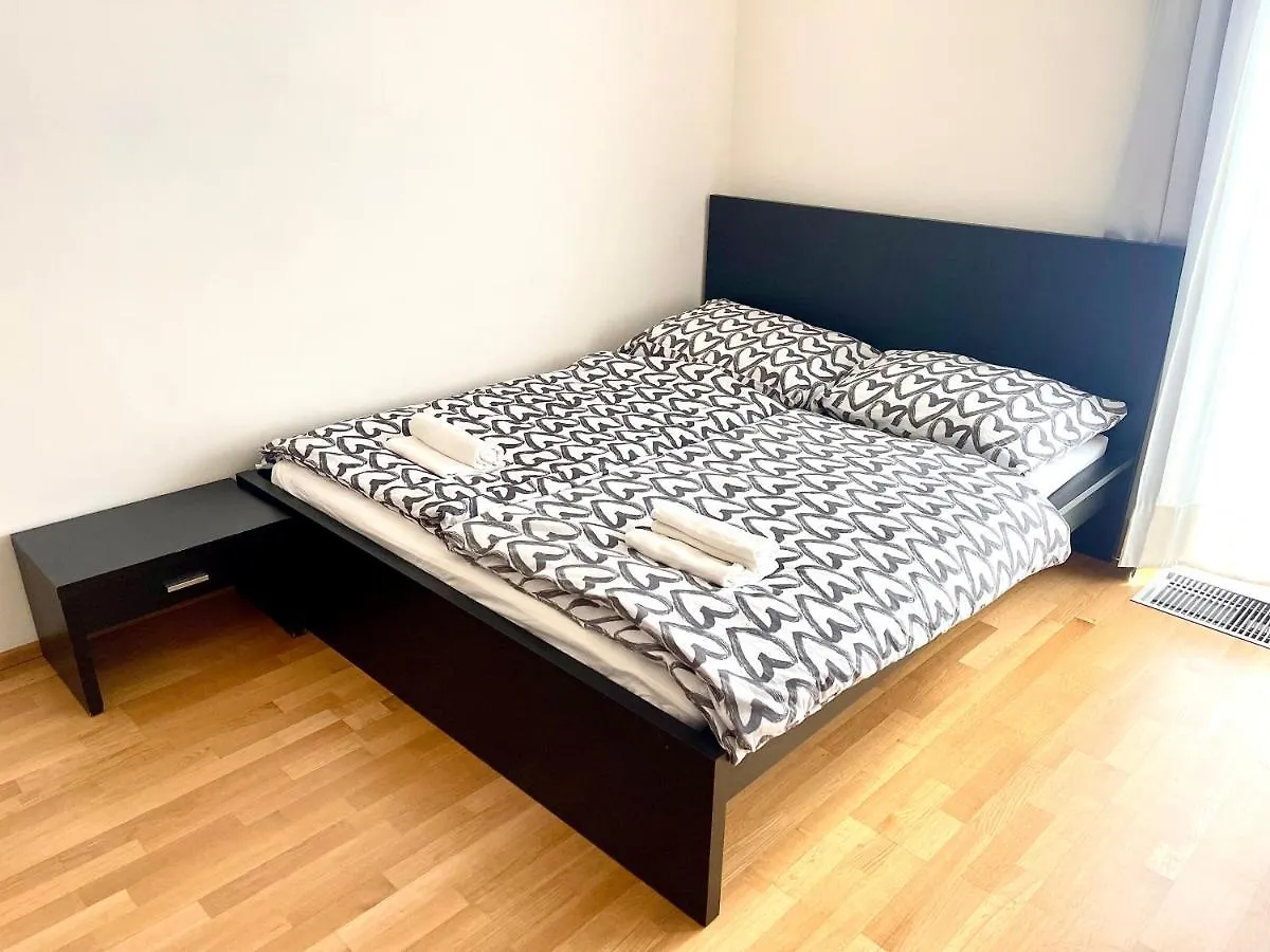 Garden Park Apartment+ Prague